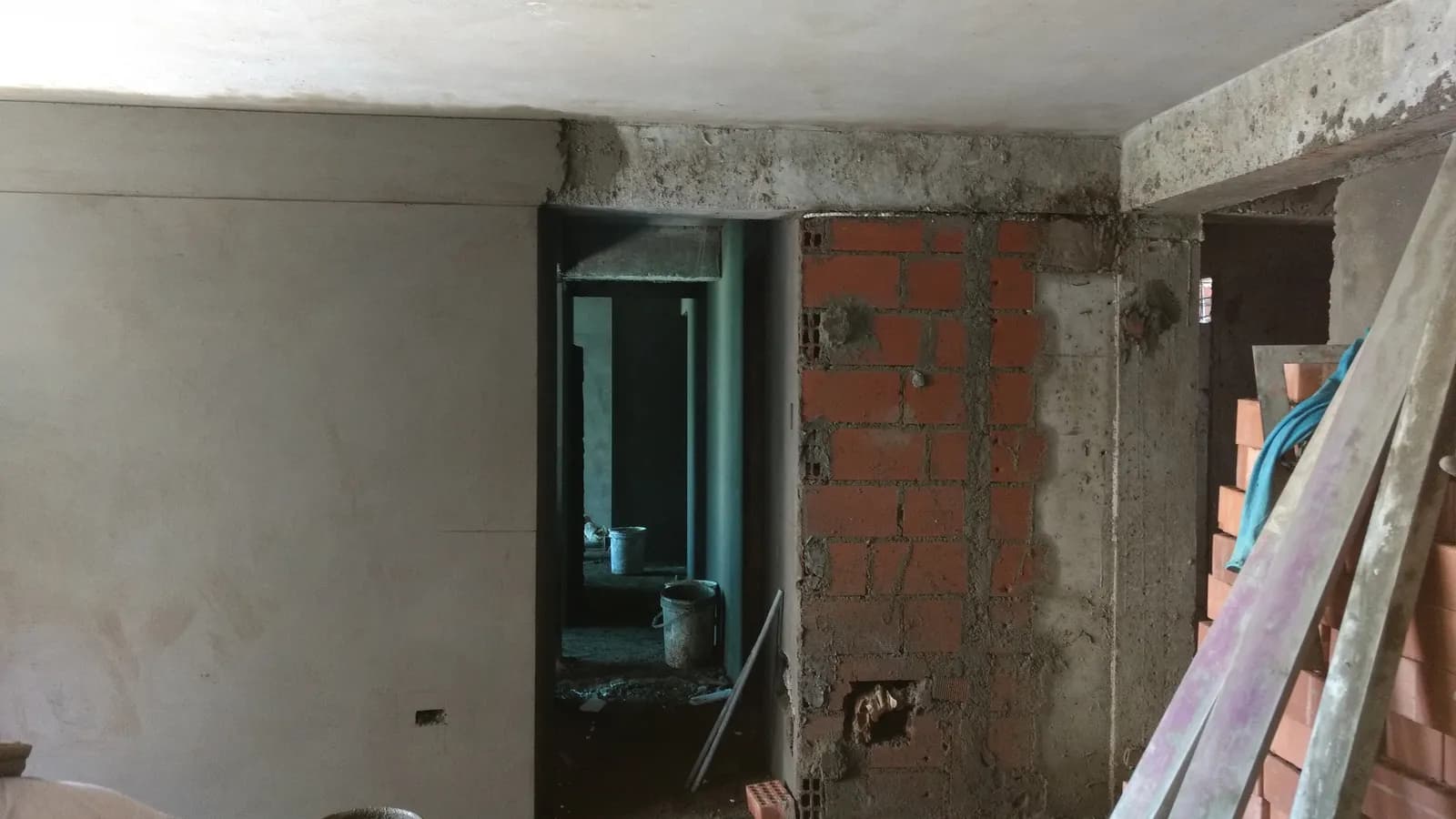 Proceso de construcción del proyecto Edificio Aguarico — avance de obra