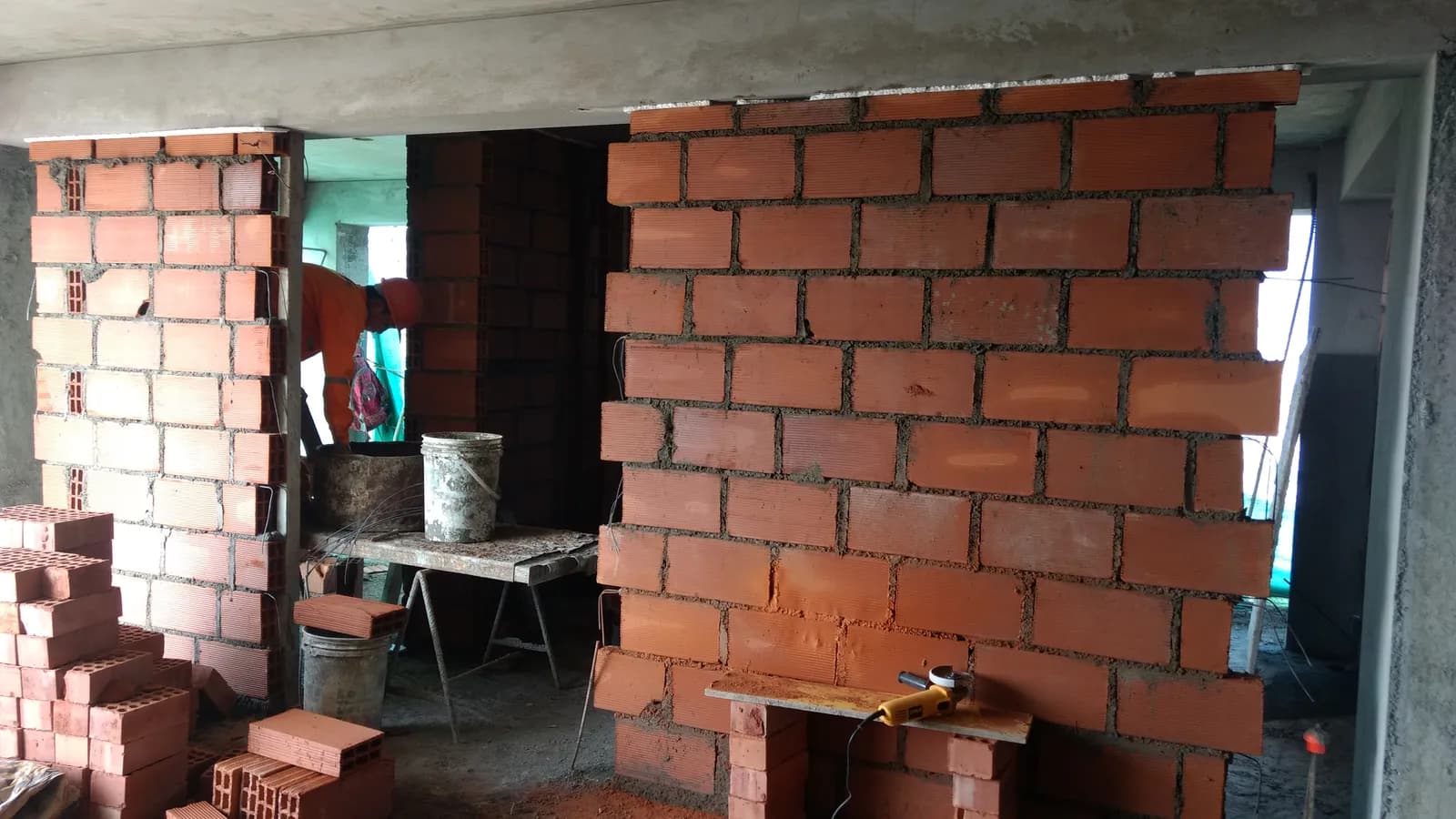 Proceso de construcción del proyecto Edificio Aguarico — avance de obra
