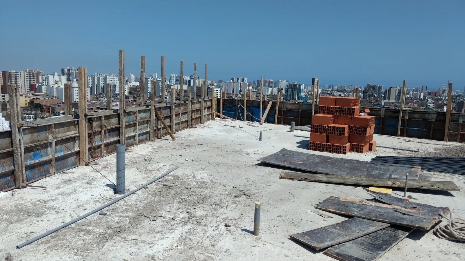 Proceso de construcción del proyecto Edificio Aguarico — avance de obra