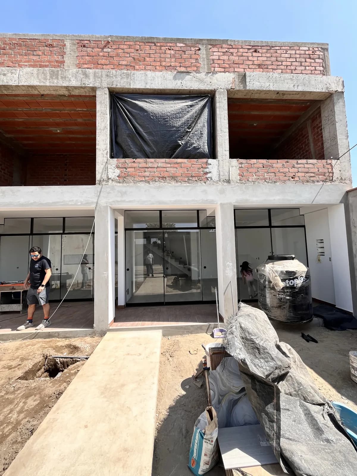 Proceso de construcción del proyecto Casa de Playa Cañete — avance de obra