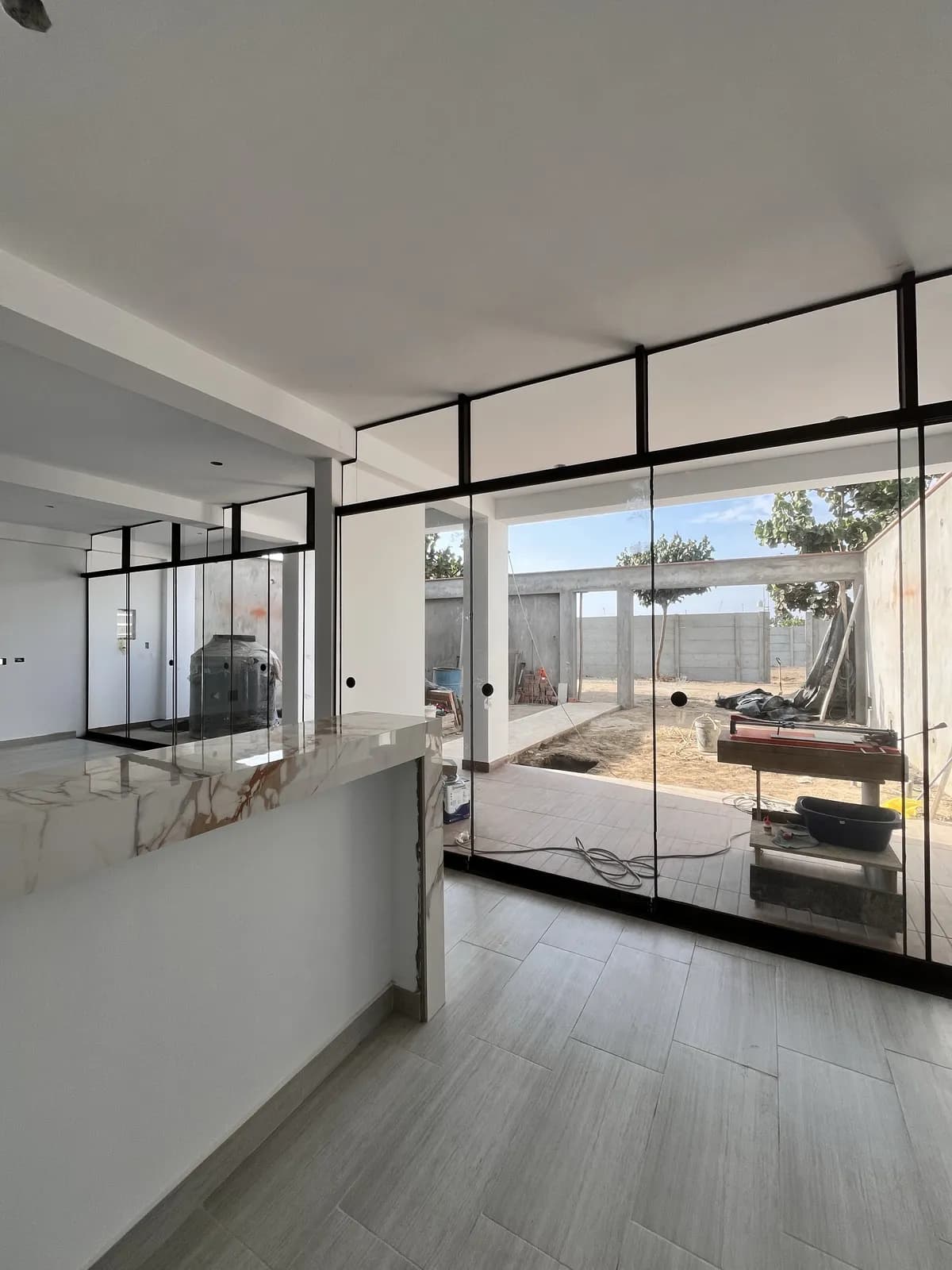 Proceso de construcción del proyecto Casa de Playa Cañete — avance de obra