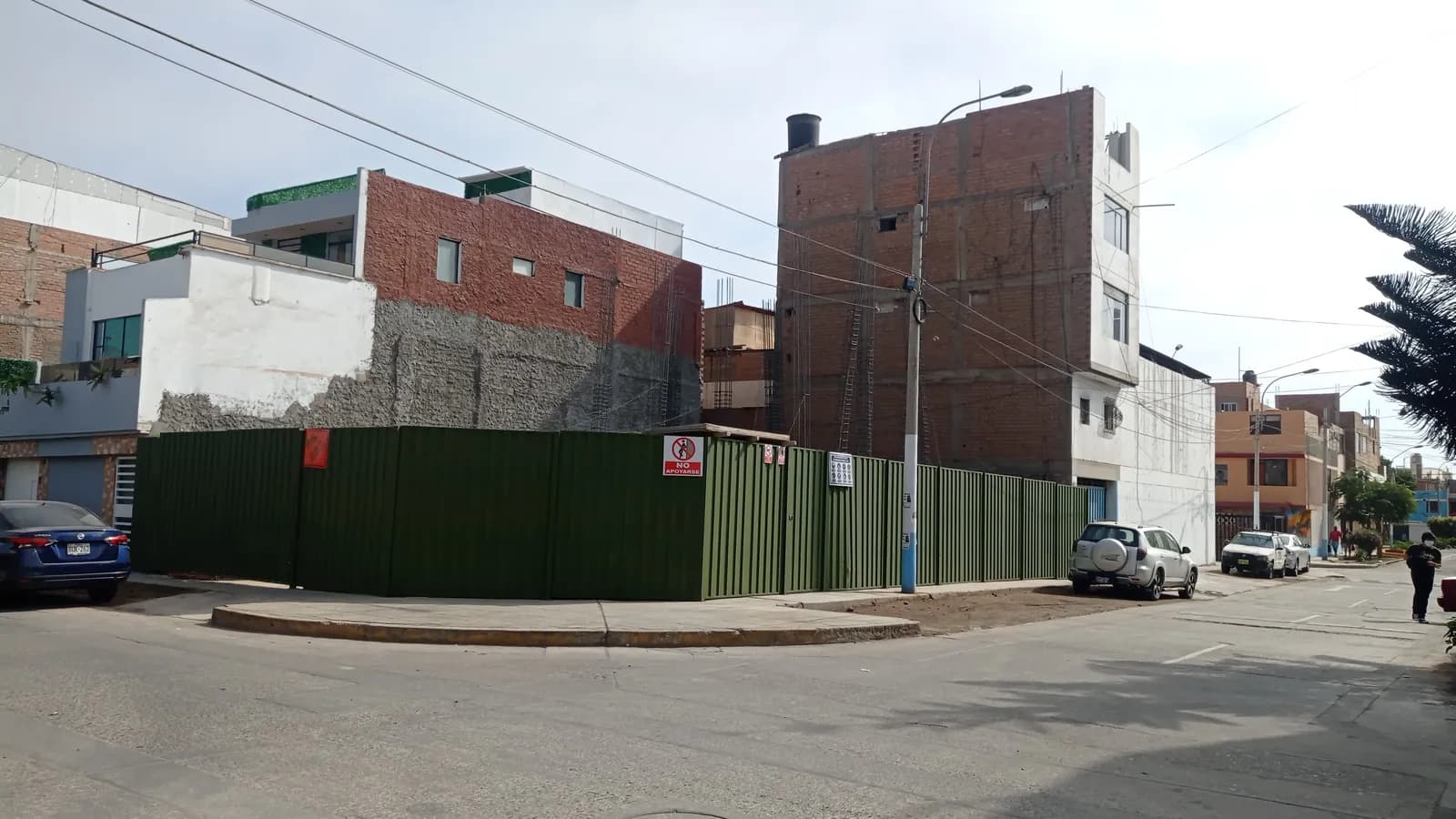 Proceso de construcción del proyecto Multifamiliar La Perla — avance de obra