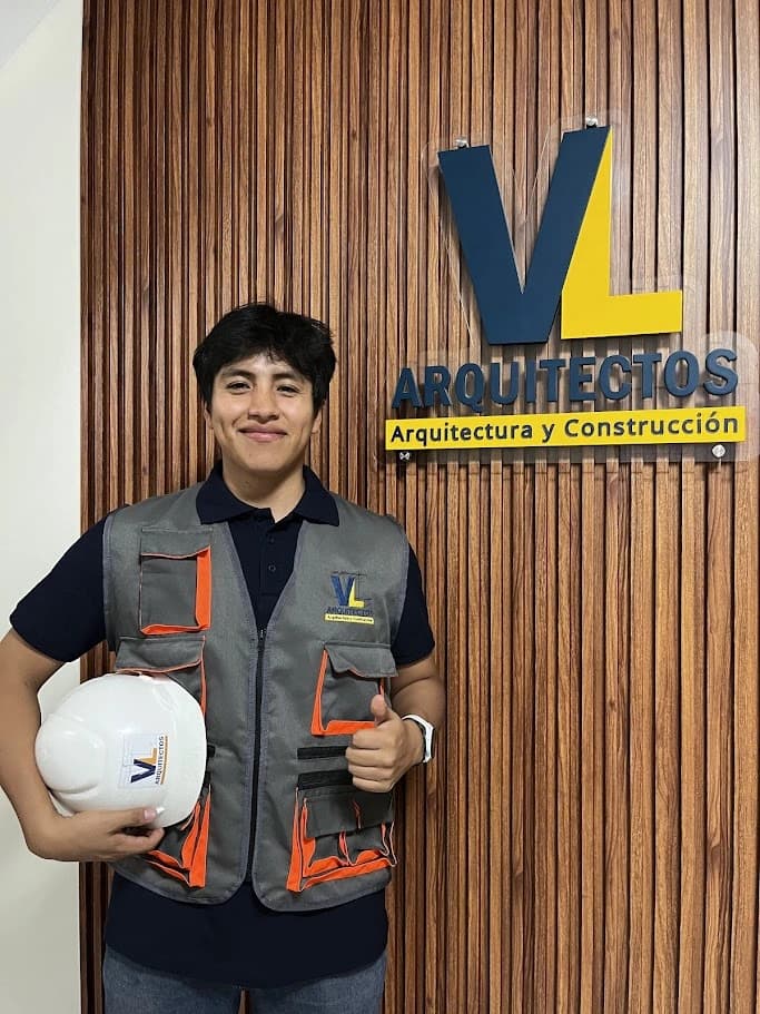 Arq. Kenyo Pareja — Especialista BIM y Modelado Digital en VL Arquitectos
